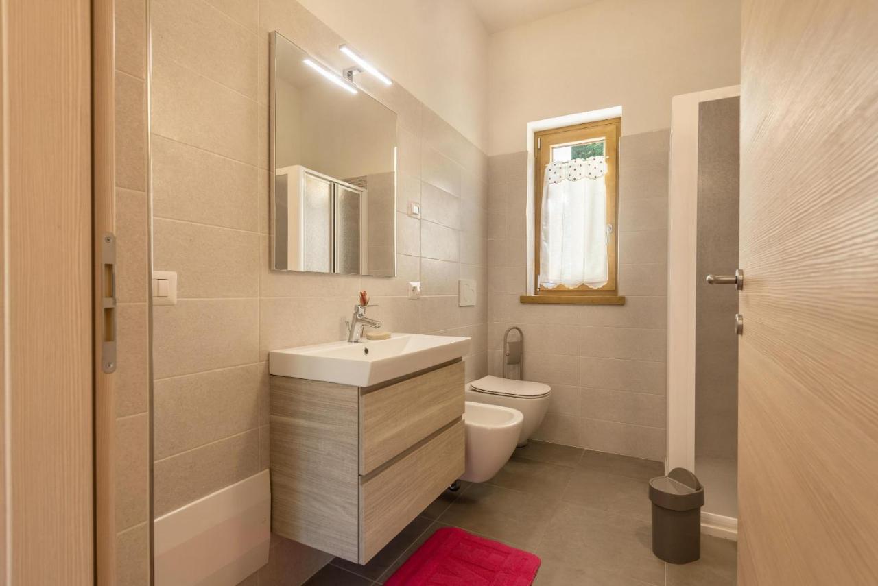 Apartamento Nonno Bigi Rosa Tremosine Exterior foto